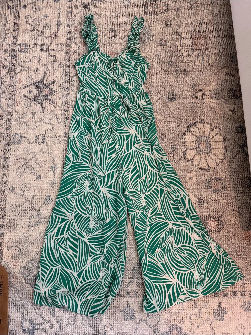 Japna Green and White Leaf-Print Wide-Leg Jumpsuit